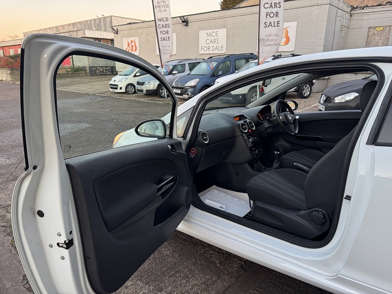 Used Vauxhall Corsa 2014 for sale - 76784531: Photo 48