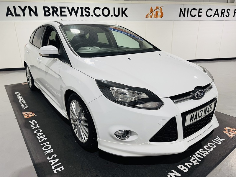 Used Ford Focus 2013 for sale - 76643034: Photo 2
