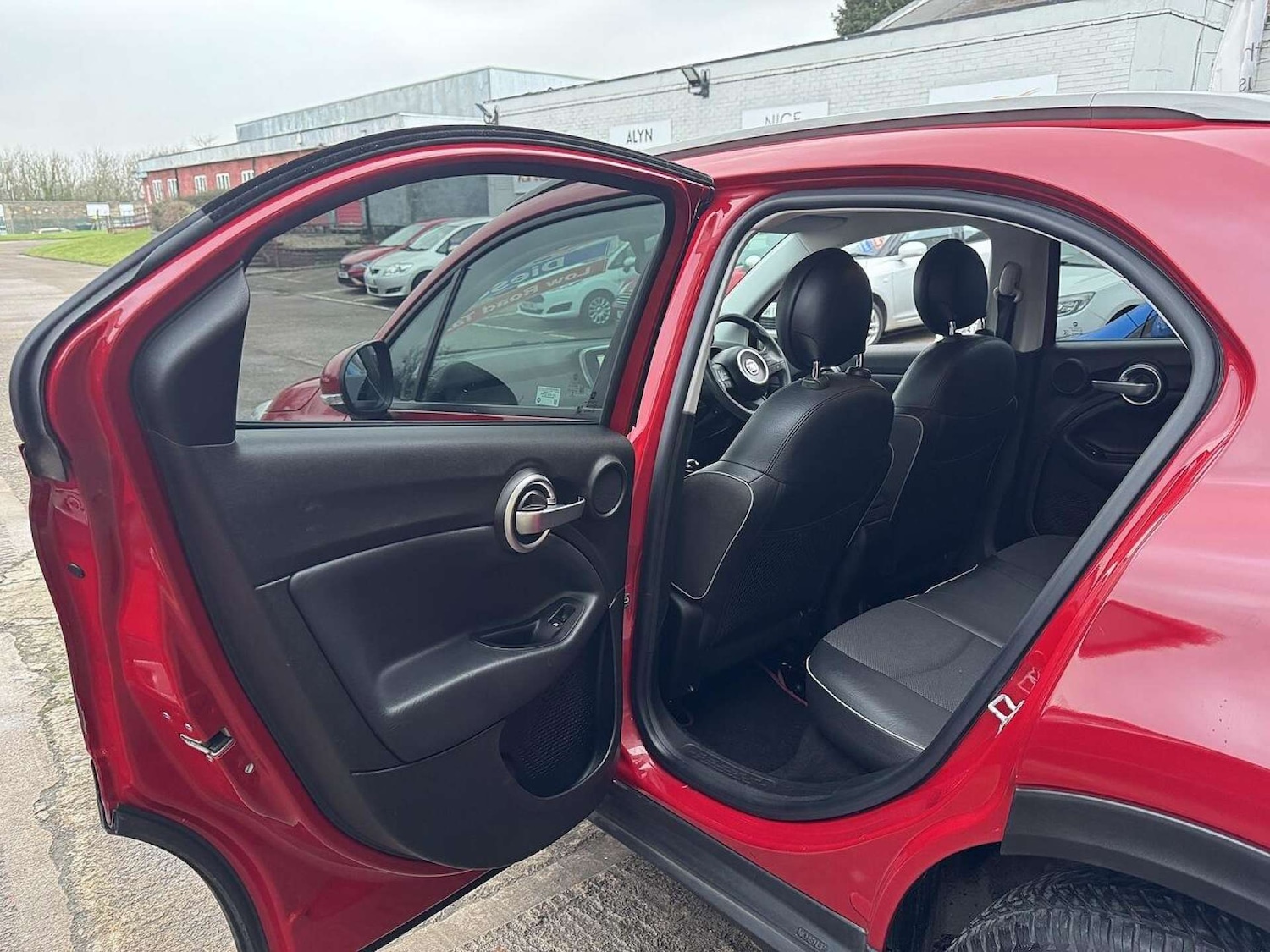 Used Fiat 500X 2016 for sale - 77487304: Photo 60