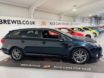 Used Toyota Avensis 2012 for sale - 78581212: Photo