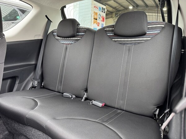 Used Citroen C1 2013 for sale - 76253205: Photo 28