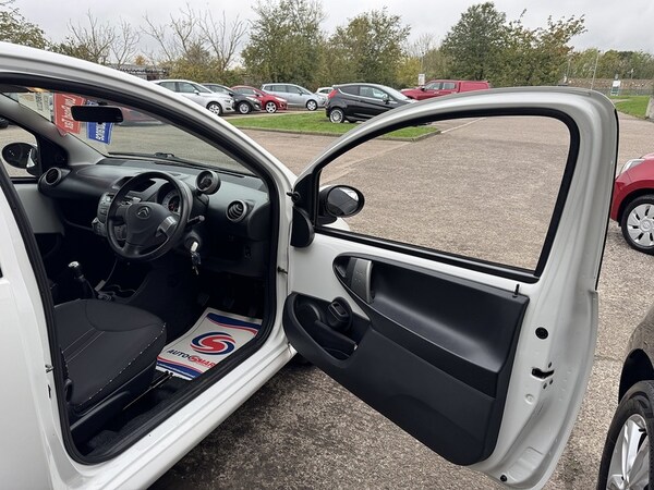 Used Citroen C1 2013 for sale - 76253205: Photo 43