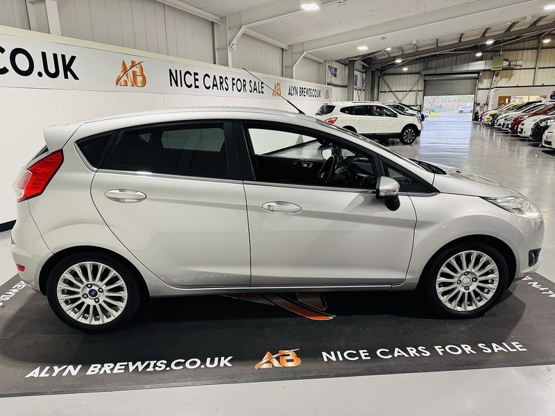 Used Ford Fiesta 2016 for sale - 76547364: Photo 3