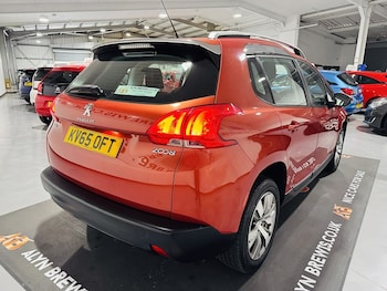 Used Peugeot 2008 2015 for sale - 75597494: Photo