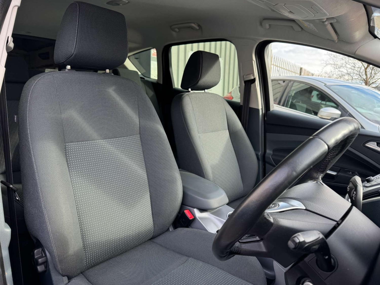 Used Ford C-Max 2014 for sale - 77682122: Photo 32