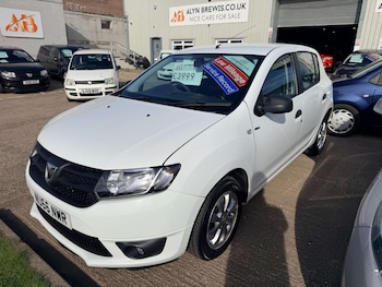 Used Dacia Sandero 2016 for sale - 78176762: Photo