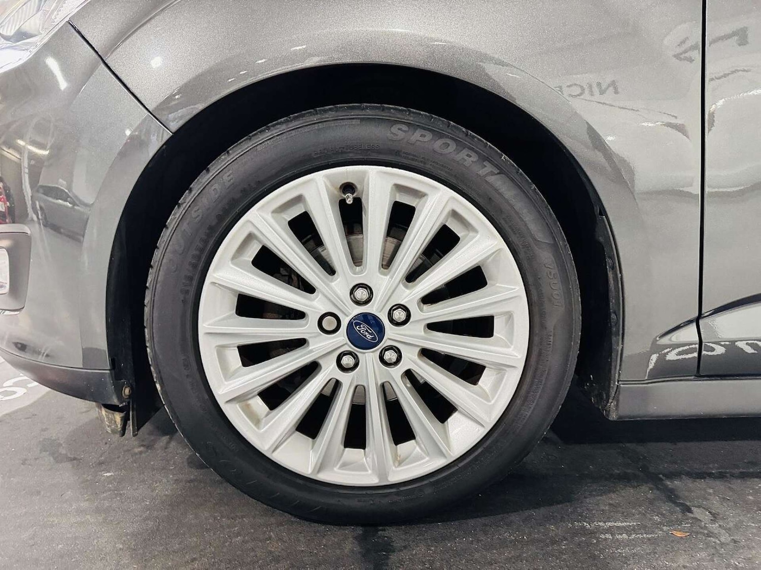 Used Ford C-Max 2017 for sale - 77487312: Photo 16