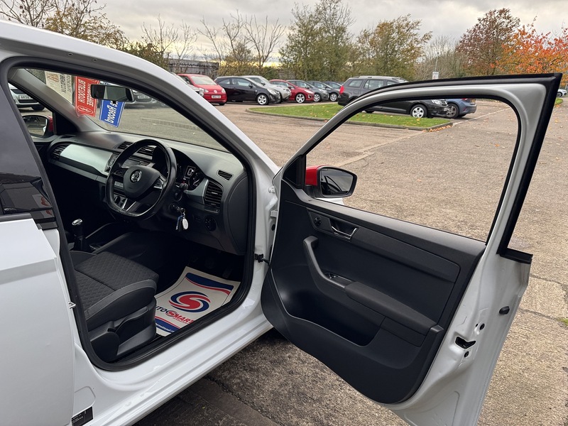 Used Skoda Fabia 2018 for sale - 76450366: Photo 57