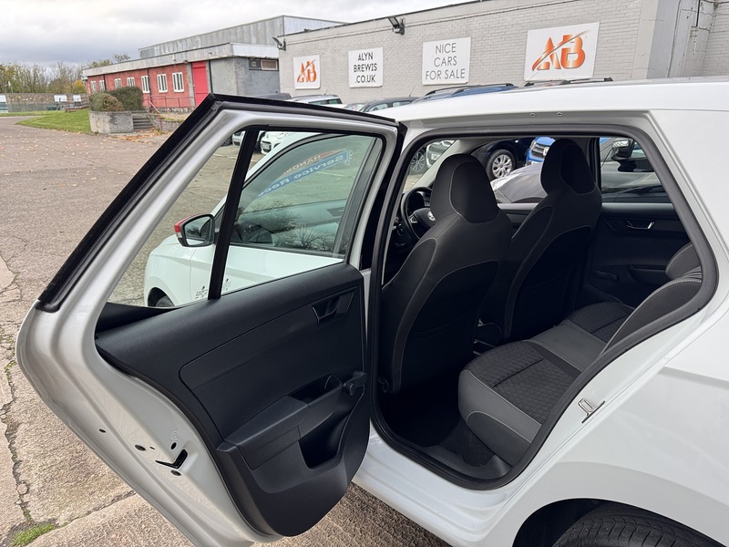 Used Skoda Fabia 2018 for sale - 76450366: Photo 59