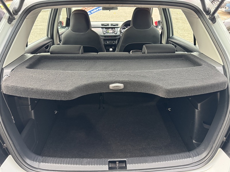 Used Skoda Fabia 2018 for sale - 76450366: Photo 60