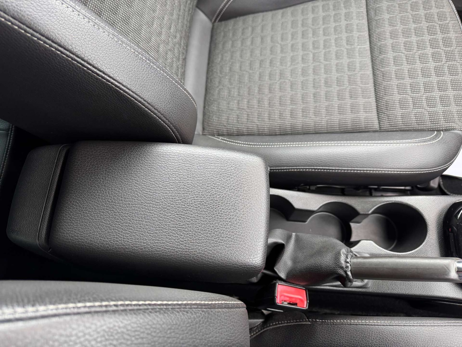 Used Vauxhall Astra 2016 for sale - 77676583: Photo 44