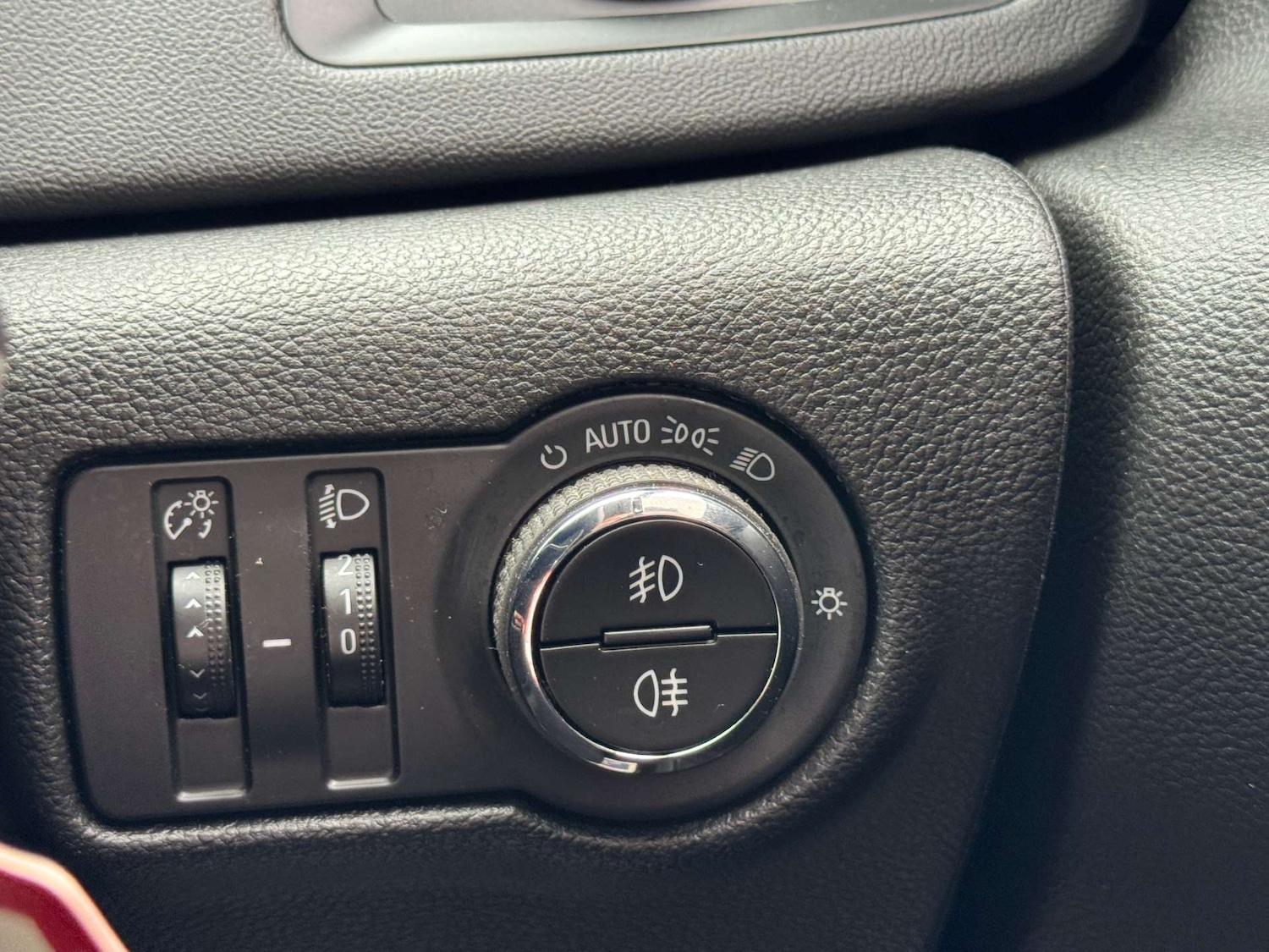 Used Vauxhall Astra 2016 for sale - 77676583: Photo 50