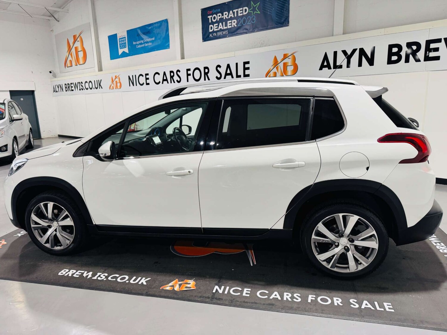 Used Peugeot 2008 2019 for sale - 77678689: Photo 6
