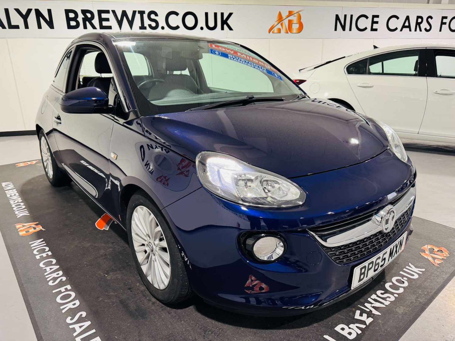 Used Vauxhall ADAM 2015 for sale - 77571285: Photo 2