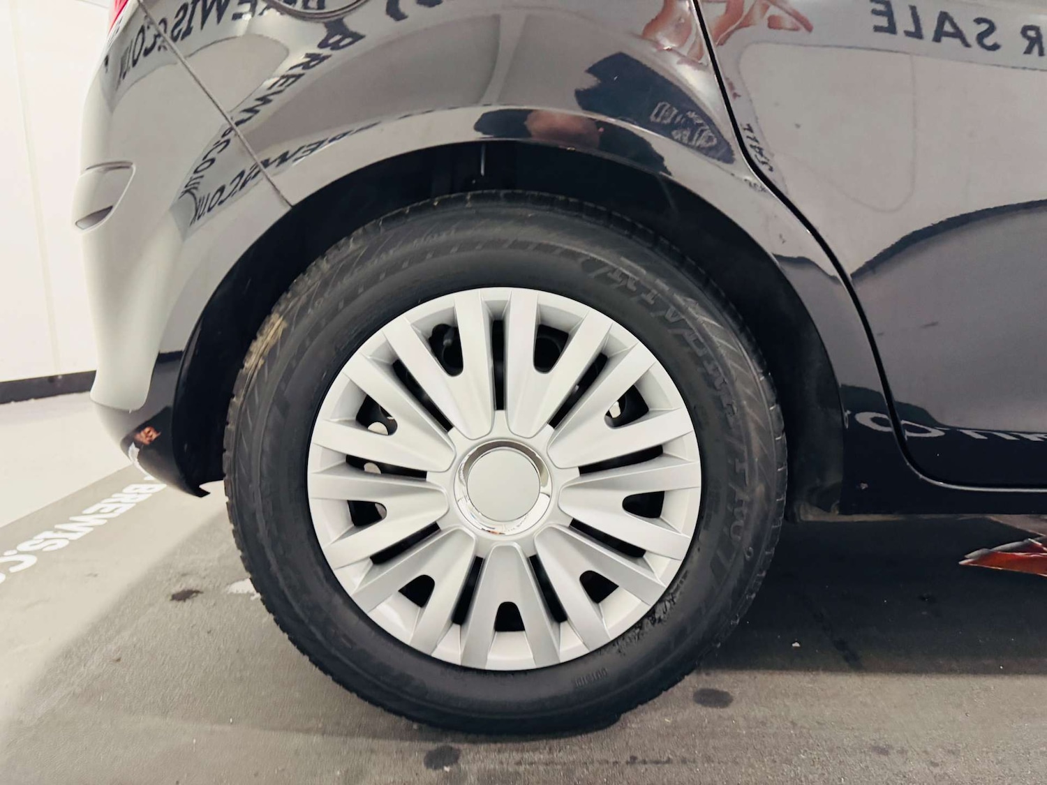 Used Vauxhall Corsa 2010 for sale - 77701530: Photo 18