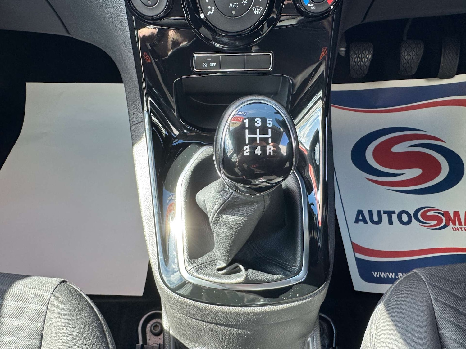 Used Ford Fiesta 2014 for sale - 78094534: Photo 44