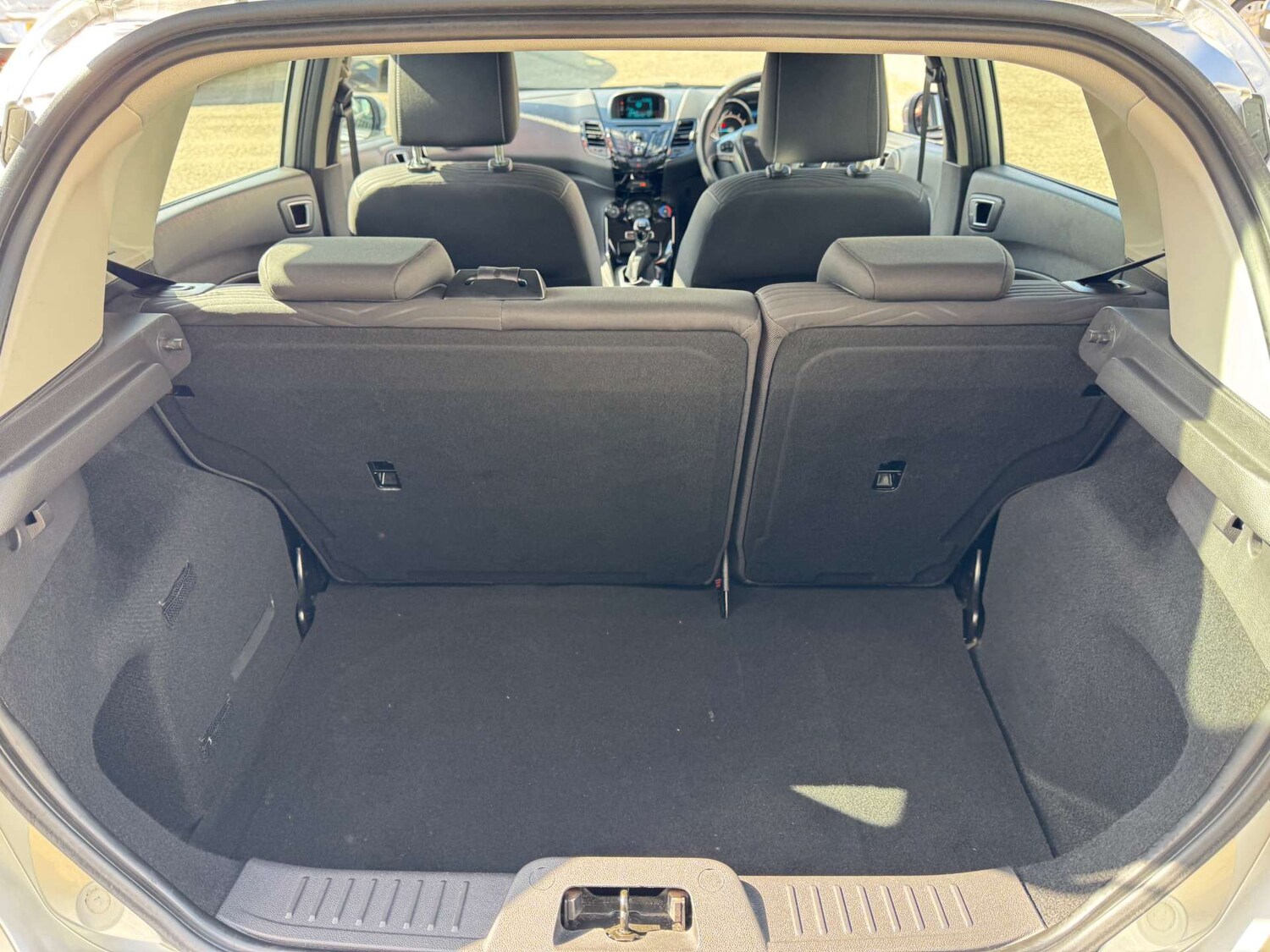 Used Ford Fiesta 2014 for sale - 78094534: Photo 55