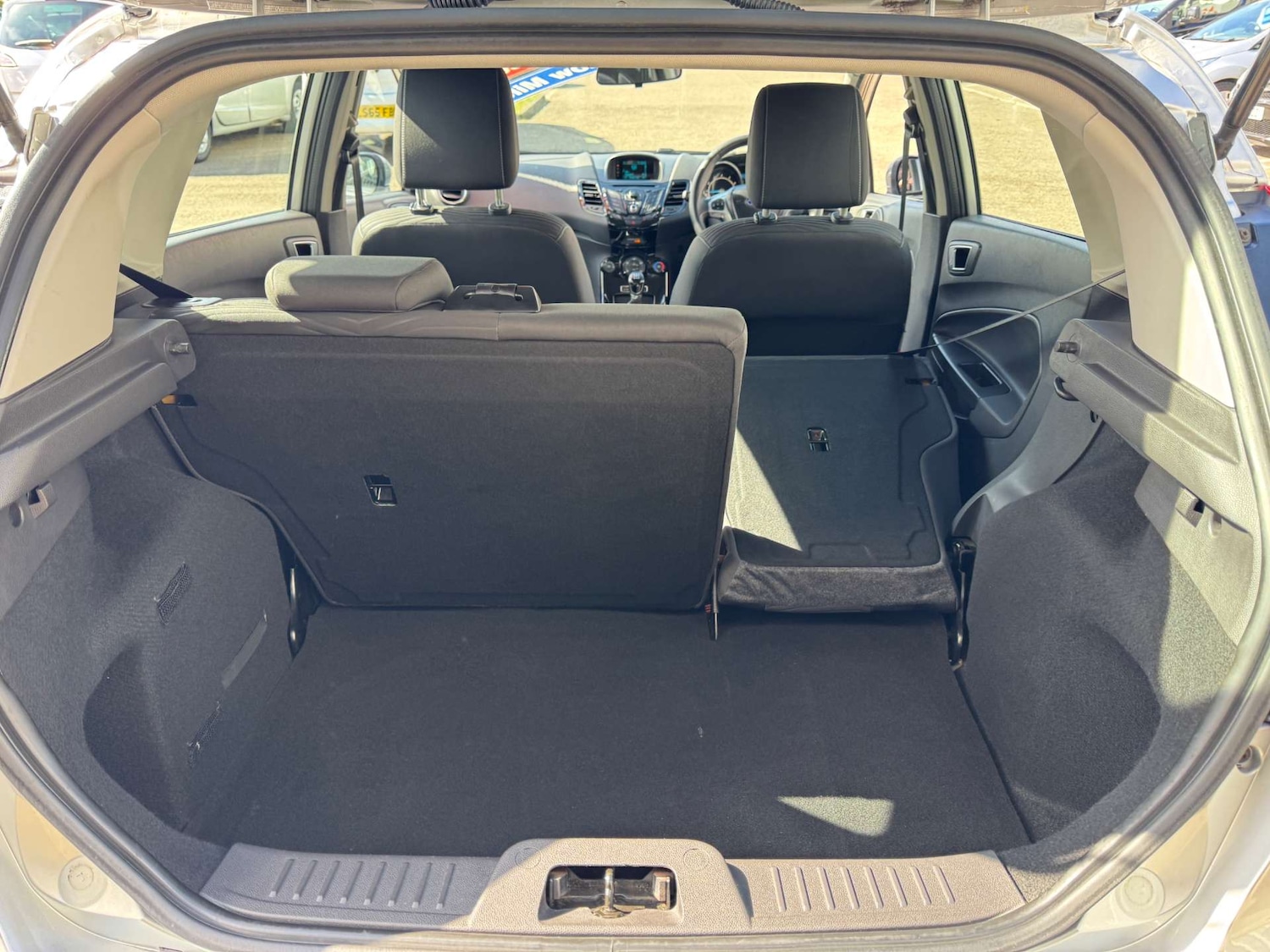 Used Ford Fiesta 2014 for sale - 78094534: Photo 59