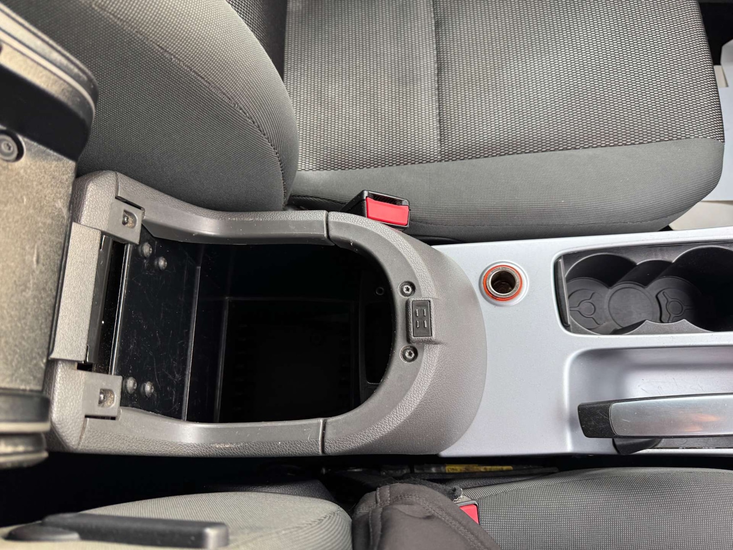 Used Ford Kuga 2012 for sale - 77621887: Photo 48