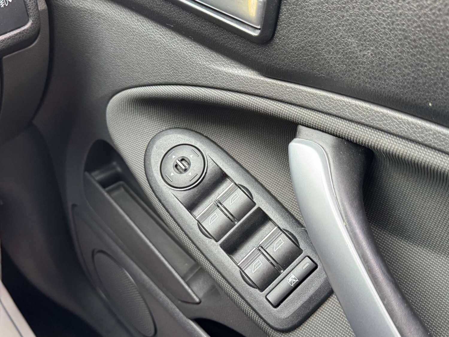 Used Ford Kuga 2012 for sale - 77621887: Photo 51