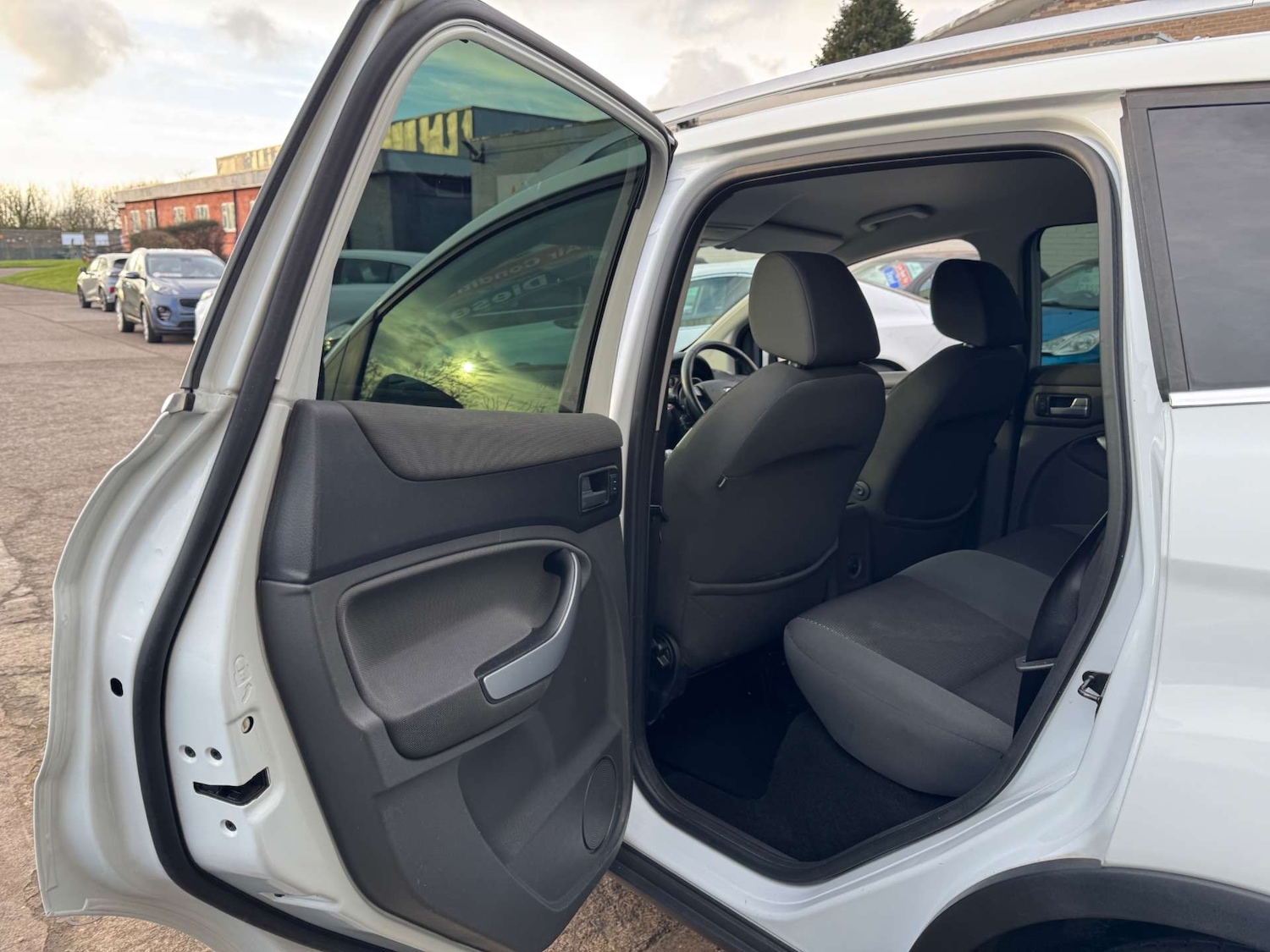 Used Ford Kuga 2012 for sale - 77621887: Photo 55