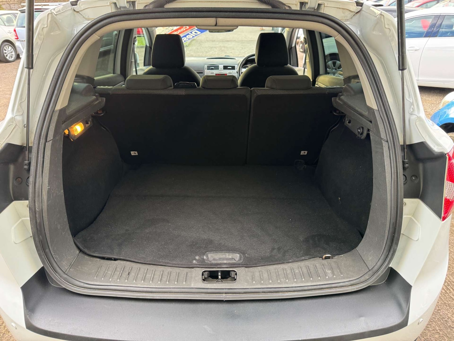 Used Ford Kuga 2012 for sale - 77621887: Photo 57