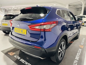 Used Nissan Qashqai 2018 for sale - 75970340: Photo