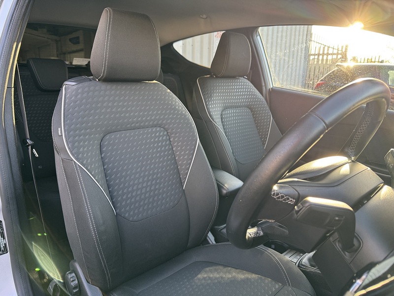 Used Ford Fiesta 2018 for sale - 76725128: Photo 30