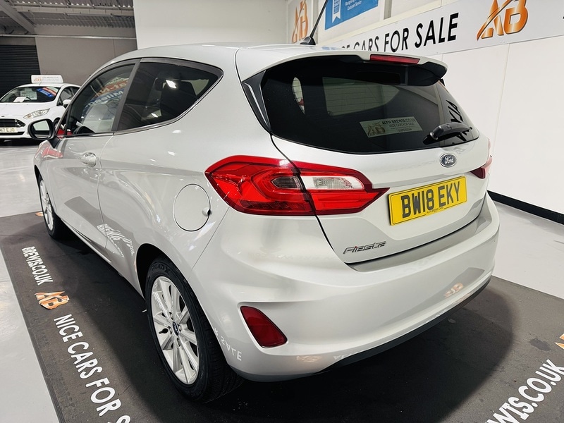 Used Ford Fiesta 2018 for sale - 76725128: Photo 5