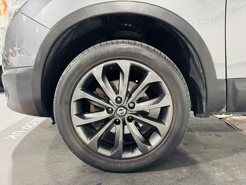 Used Nissan Qashqai 2013 for sale - 76962805: Photo 16