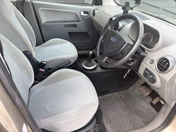 Used Ford Fusion 2004 for sale - 79717935: Photo