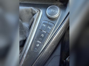 Used Ford Focus 2015 for sale - 79330039: Photo