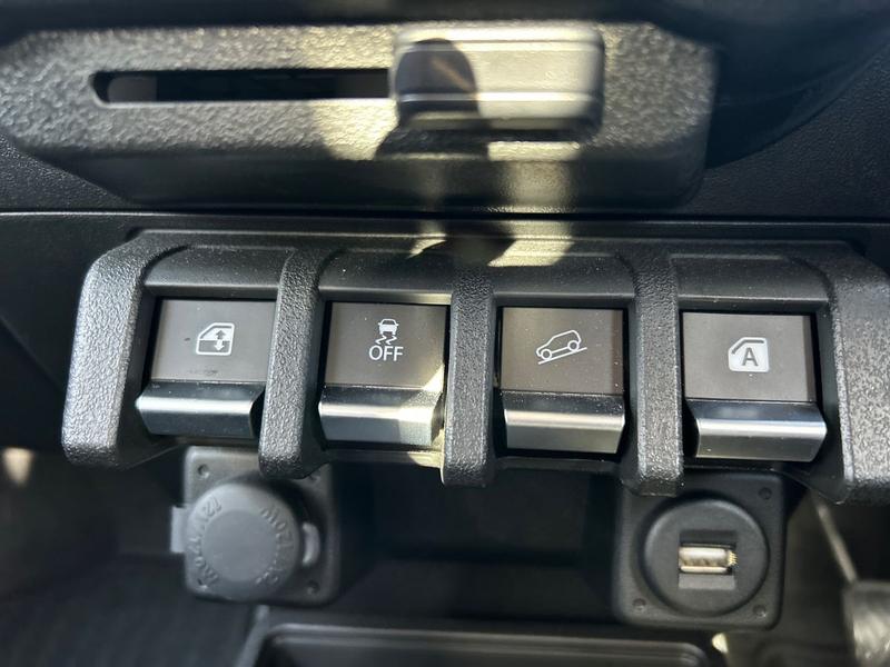 Used Suzuki Jimny 2023 for sale - 77462568: Photo 16