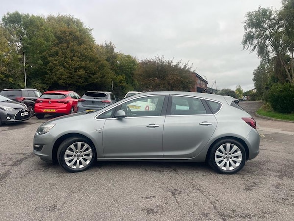 Used Vauxhall Astra 2013 for sale - 76196617: Photo 4