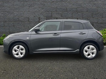 Used Suzuki Swift 2024 for sale - 79802665: Photo