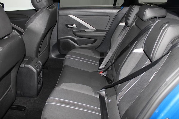 Used Vauxhall Astra 2024 for sale - 76196568: Photo 12
