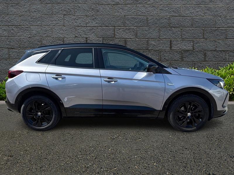 Used Vauxhall Grandland 2022 for sale - 75982621: Photo 8