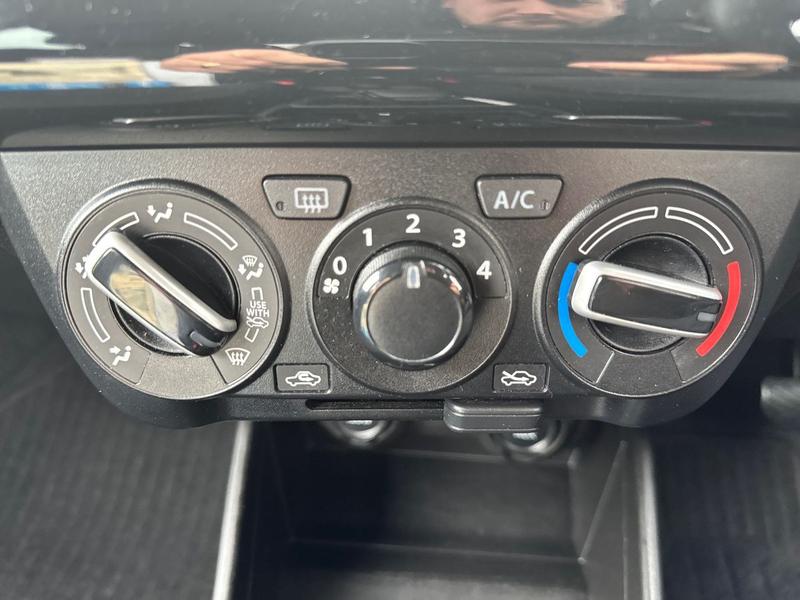 Used Suzuki Swift 2023 for sale - 77186989: Photo 15