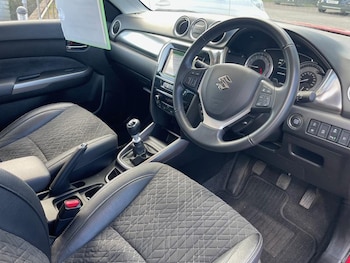 Used Suzuki Vitara 2023 for sale - 77703104: Photo