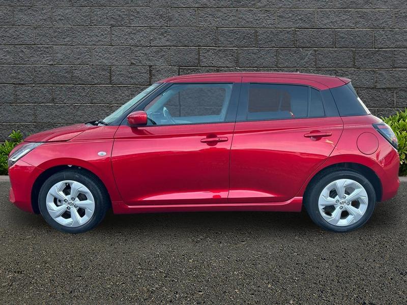 Used Suzuki Swift 2024 for sale - 77187084: Photo 4