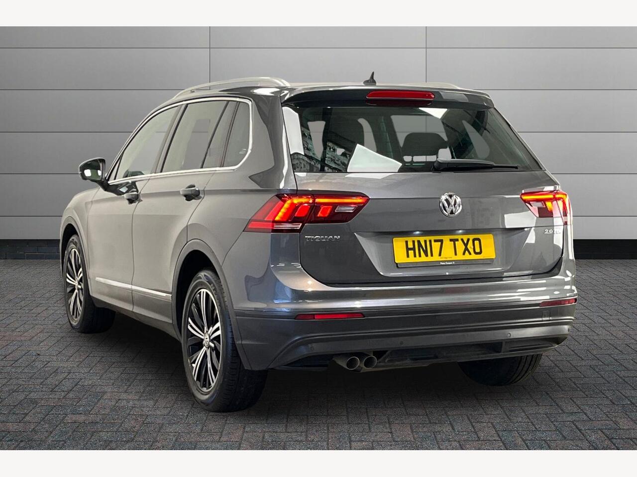 Used Volkswagen Tiguan 2017 for sale - 77512313: Photo 5