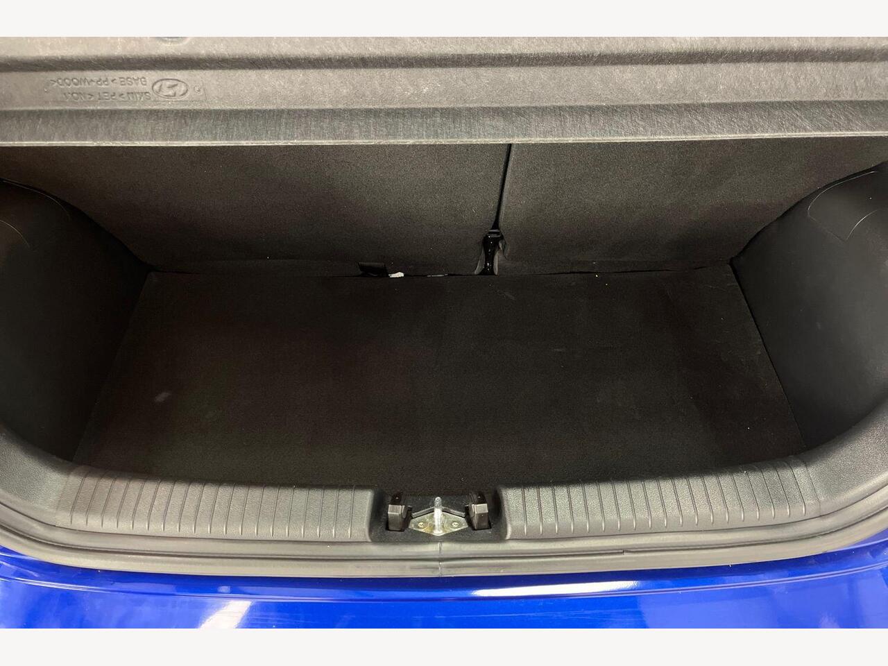 Used Hyundai i10 2022 for sale - 76674107: Photo 9