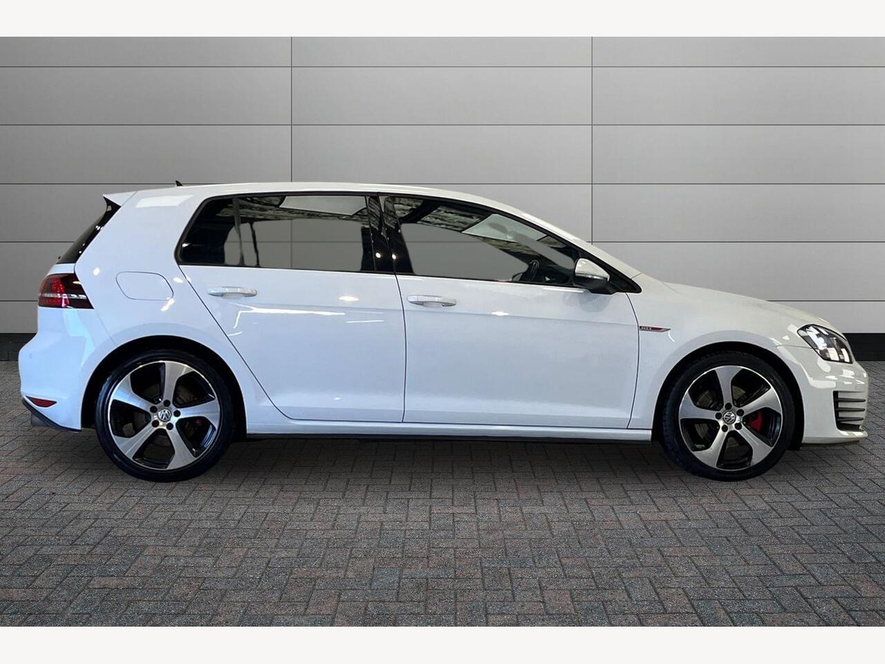 Used Volkswagen Golf 2016 for sale - 77972431: Photo 6
