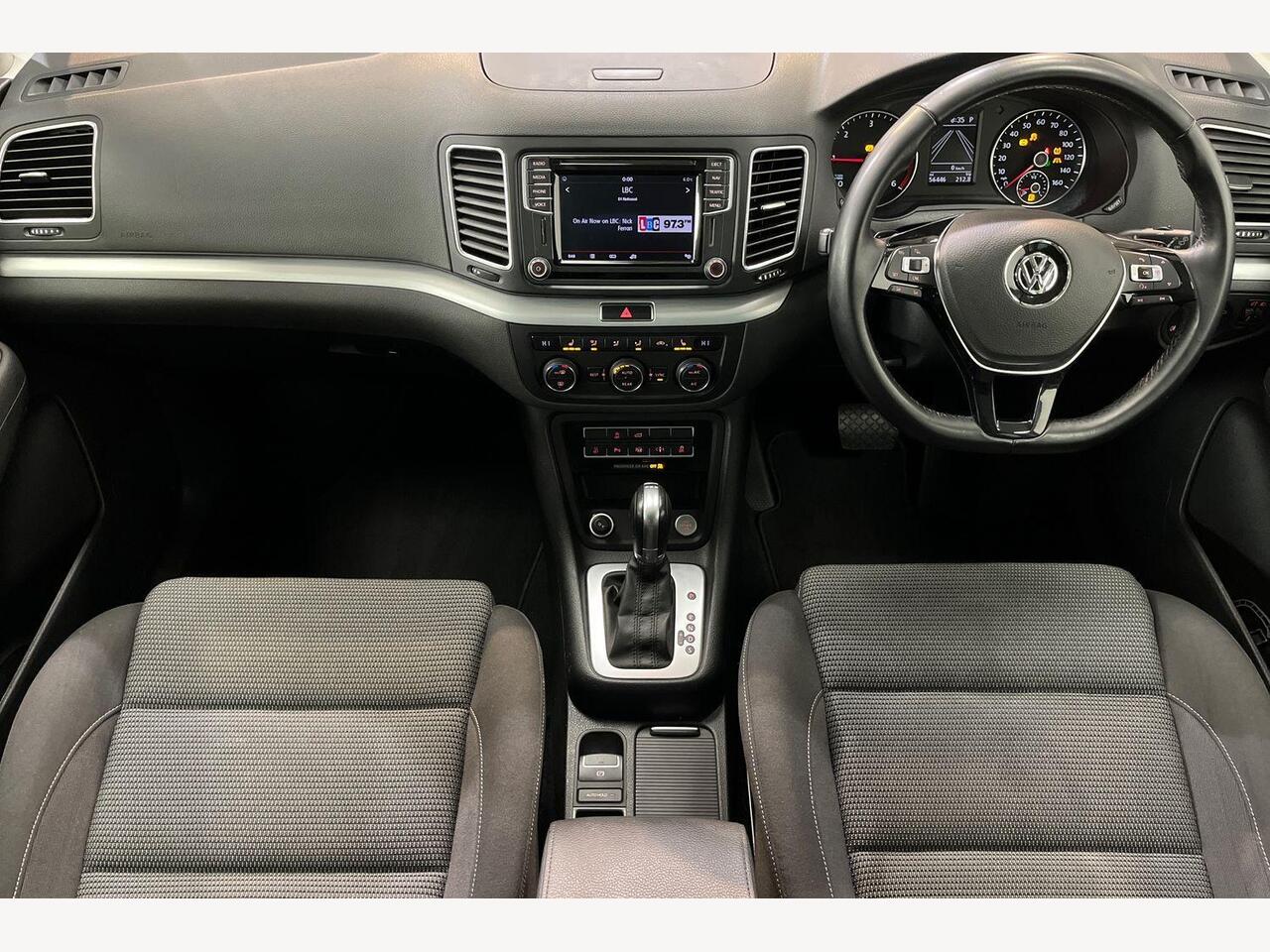 Used Volkswagen Sharan 2017 for sale - 77388690: Photo 8