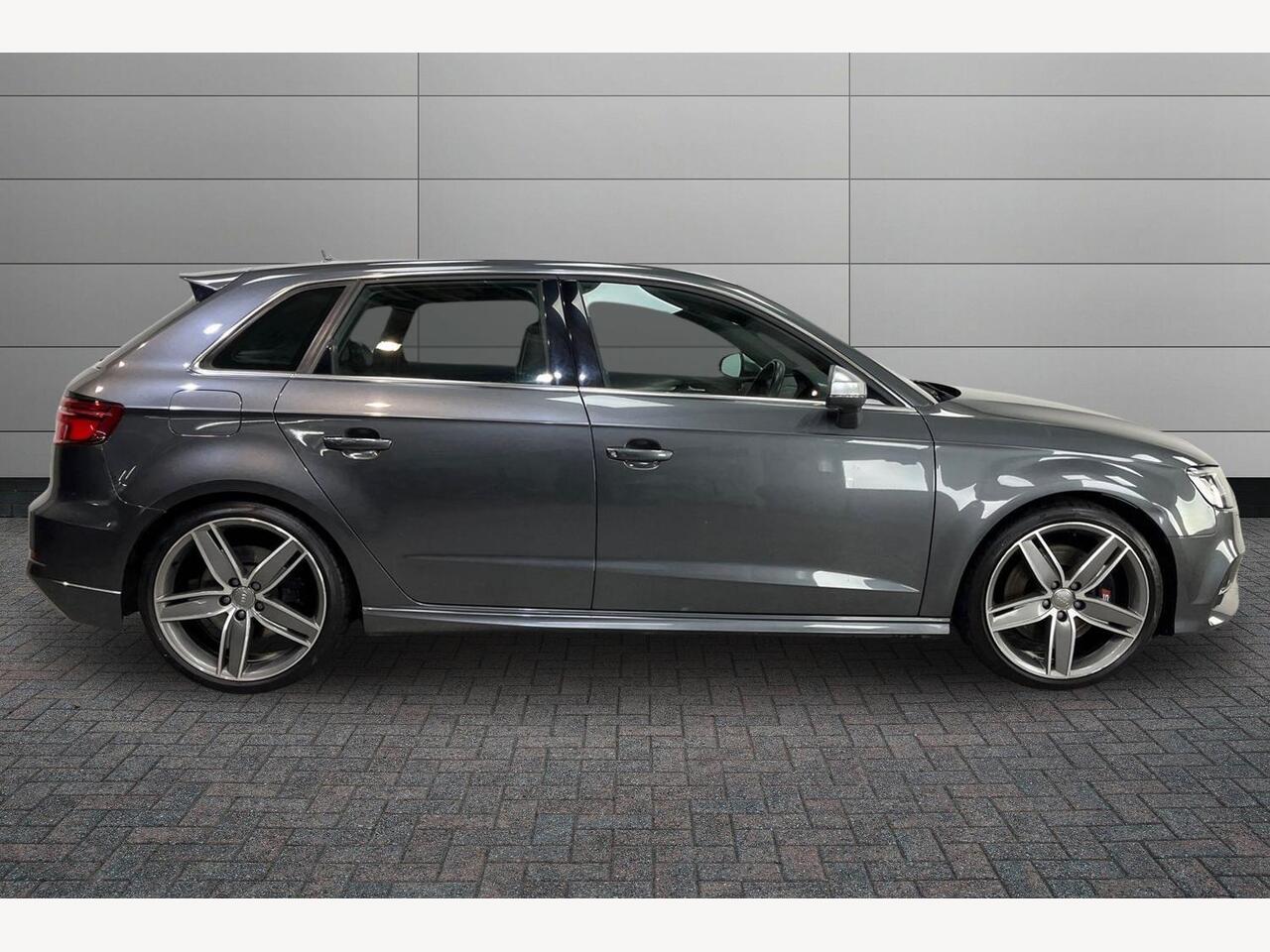 Used Audi A3 2017 for sale - 76647759: Photo 6