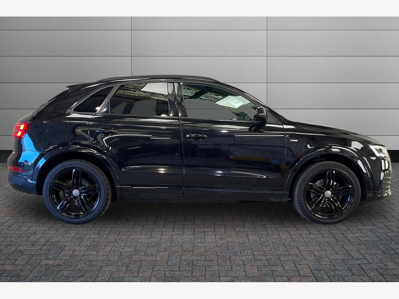 Used Audi Q3 2016 for sale - 77915975: Photo 6