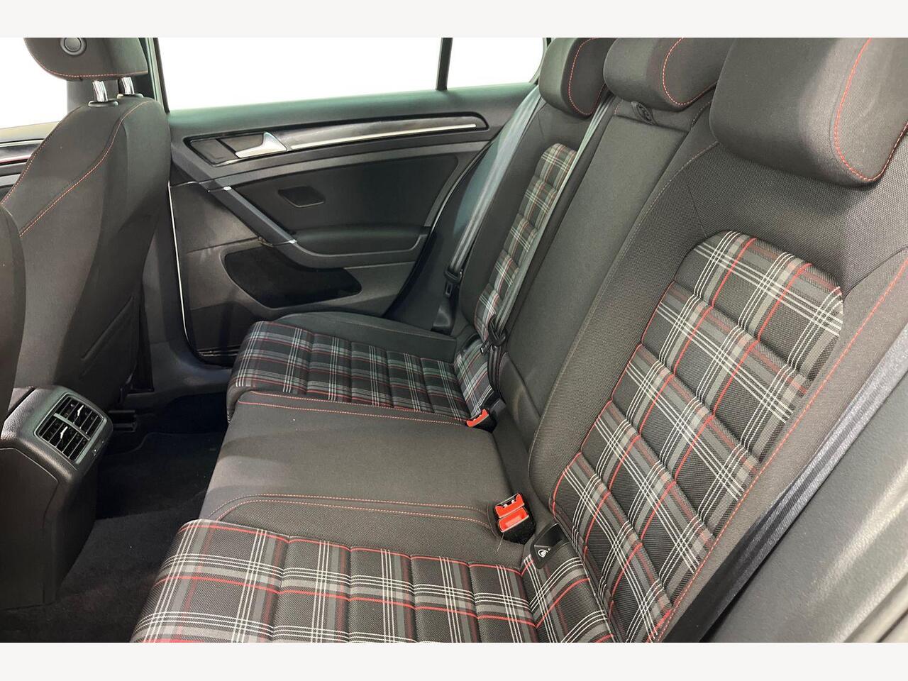 Used Volkswagen Golf 2017 for sale - 77428029: Photo 10