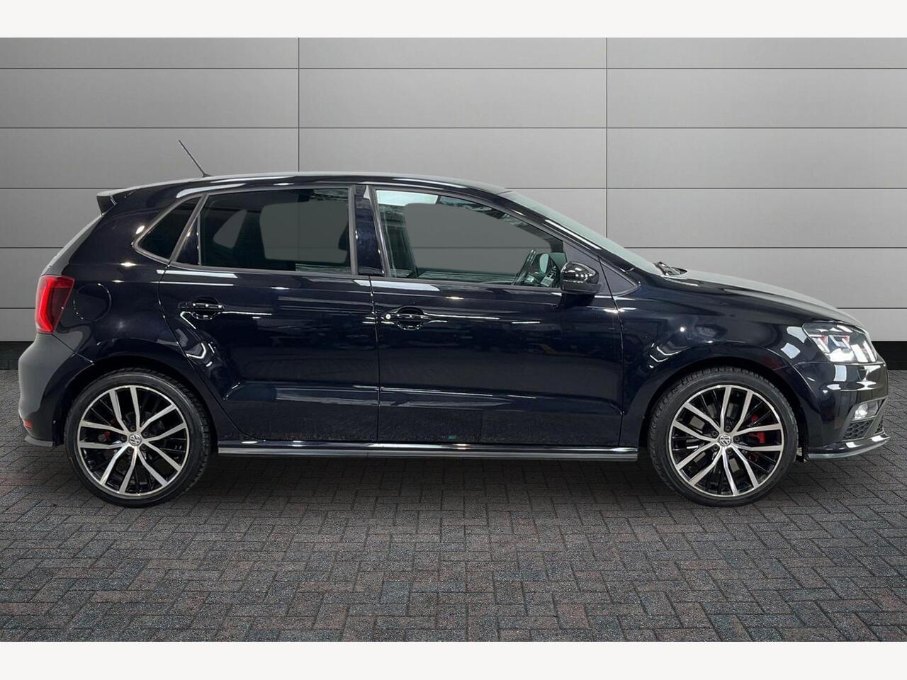 Used Volkswagen Polo 2017 for sale - 77725621: Photo 6