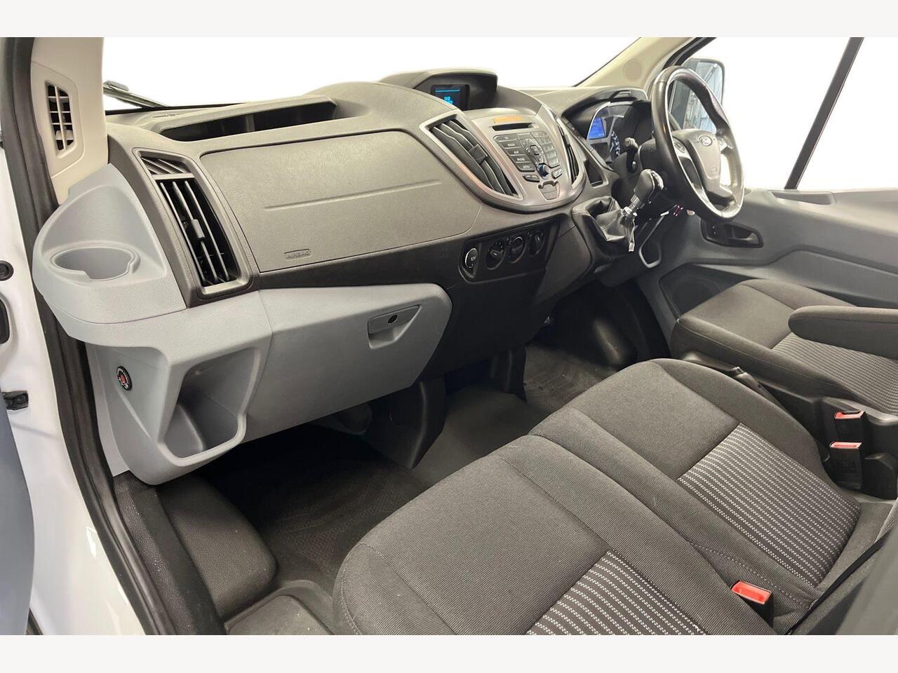 Used Ford Transit 2017 for sale - 77673323: Photo 4