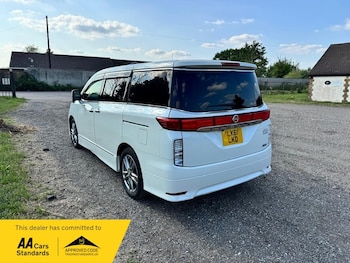 Used Nissan Elgrand 2012 for sale - 78493196: Photo
